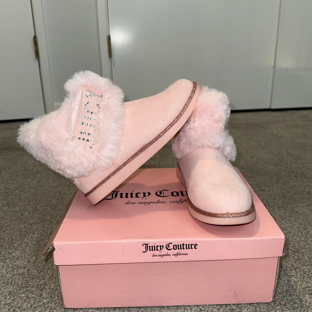 Juicy Couture Pink Women's Boot